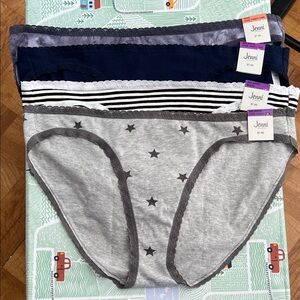 NWT Jenni Panty Bundle Set of 4